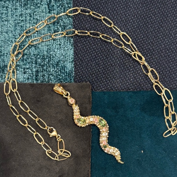 Jane Win Snake Pendant - Picture 2 of 5